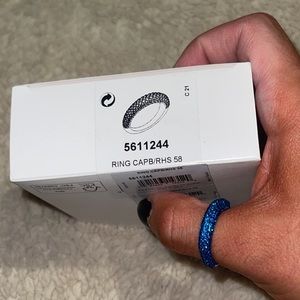 Atelier Swarovski blue band